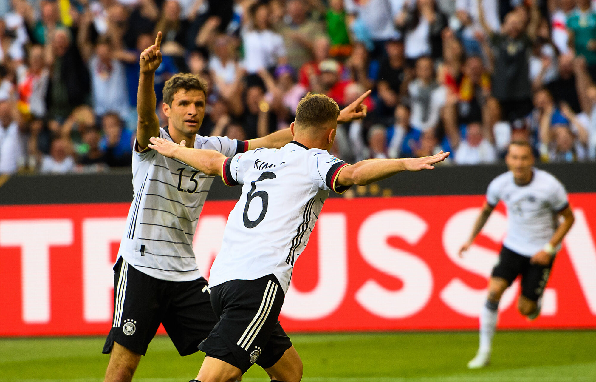 Thomas Müller com a seleção Alemã (Icon Sport)