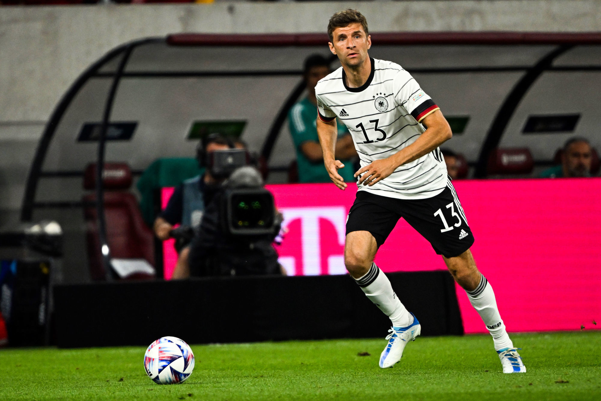 Alemanha: Thomas Müller fica em casa, abre caminho para os jovens
