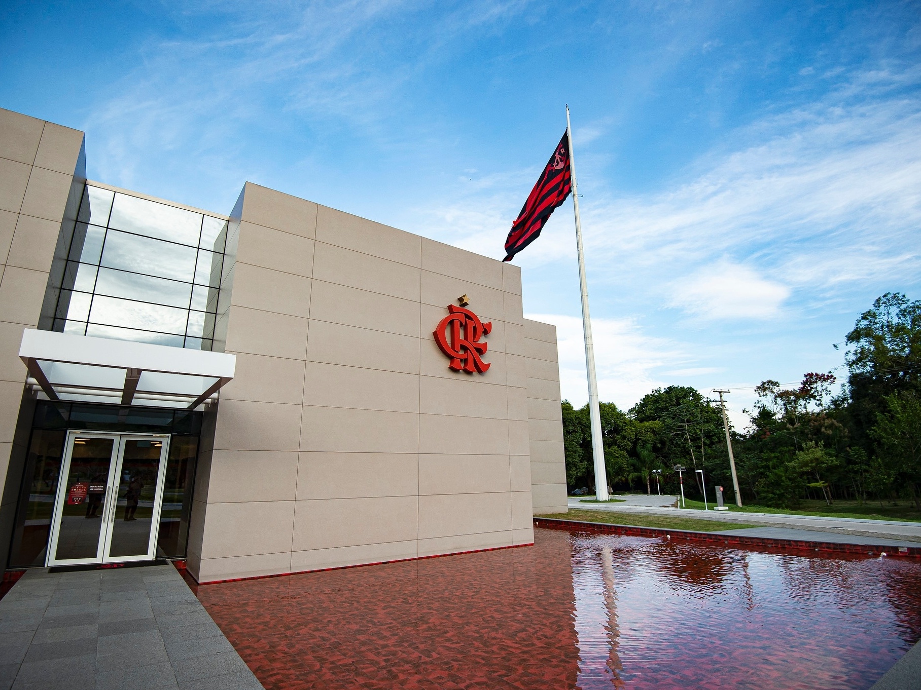 Flamengo barra profissionais da imprensa e entidades repudiam