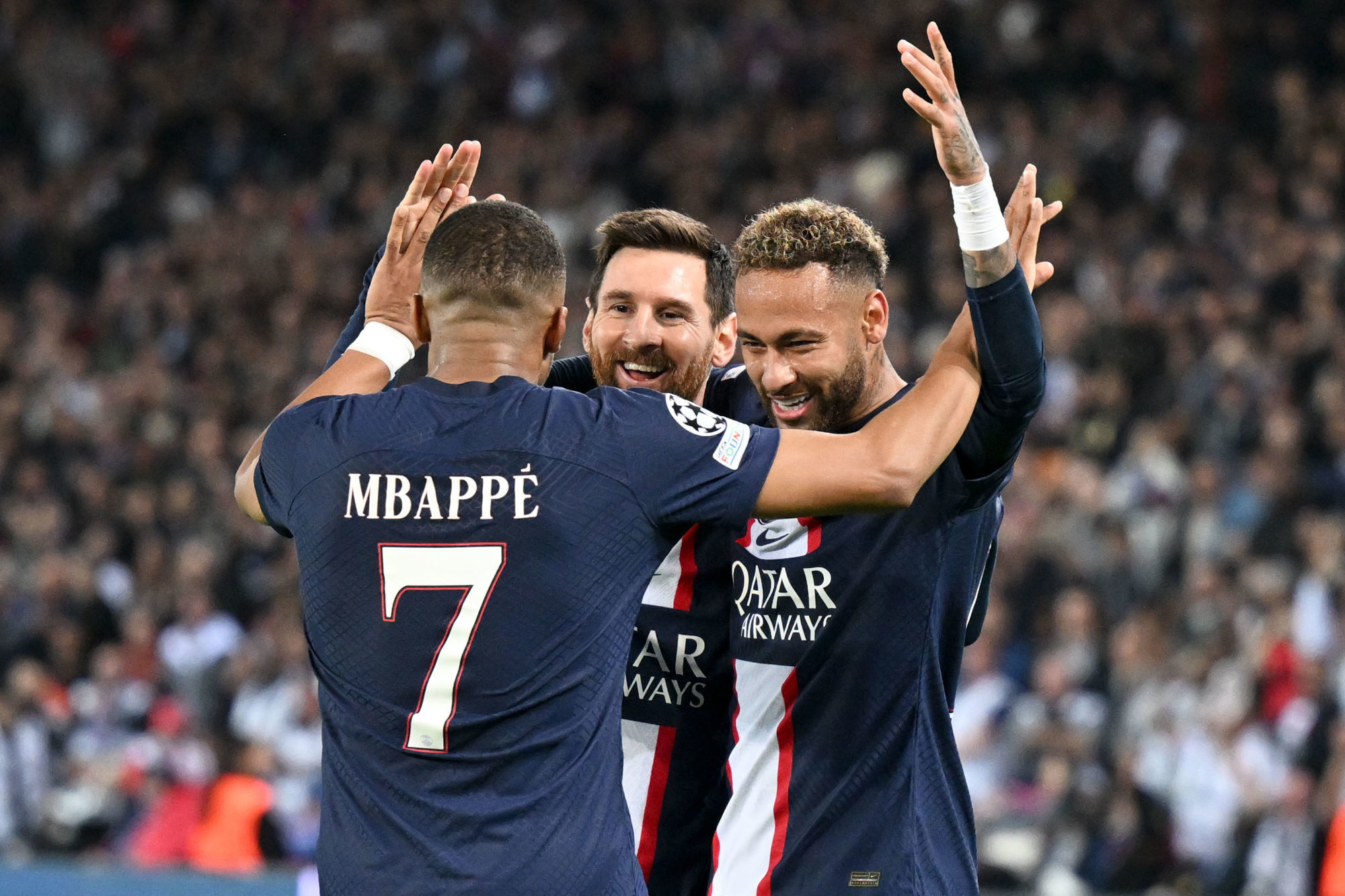 Kylian MBAPPE, Lionel MESSI e NEYMAR JR durante partida pelo PSG. (Icon sport) Kylian MBAPPE, Lionel MESSI e NEYMAR JR durante partida pelo PSG. (Icon sport)