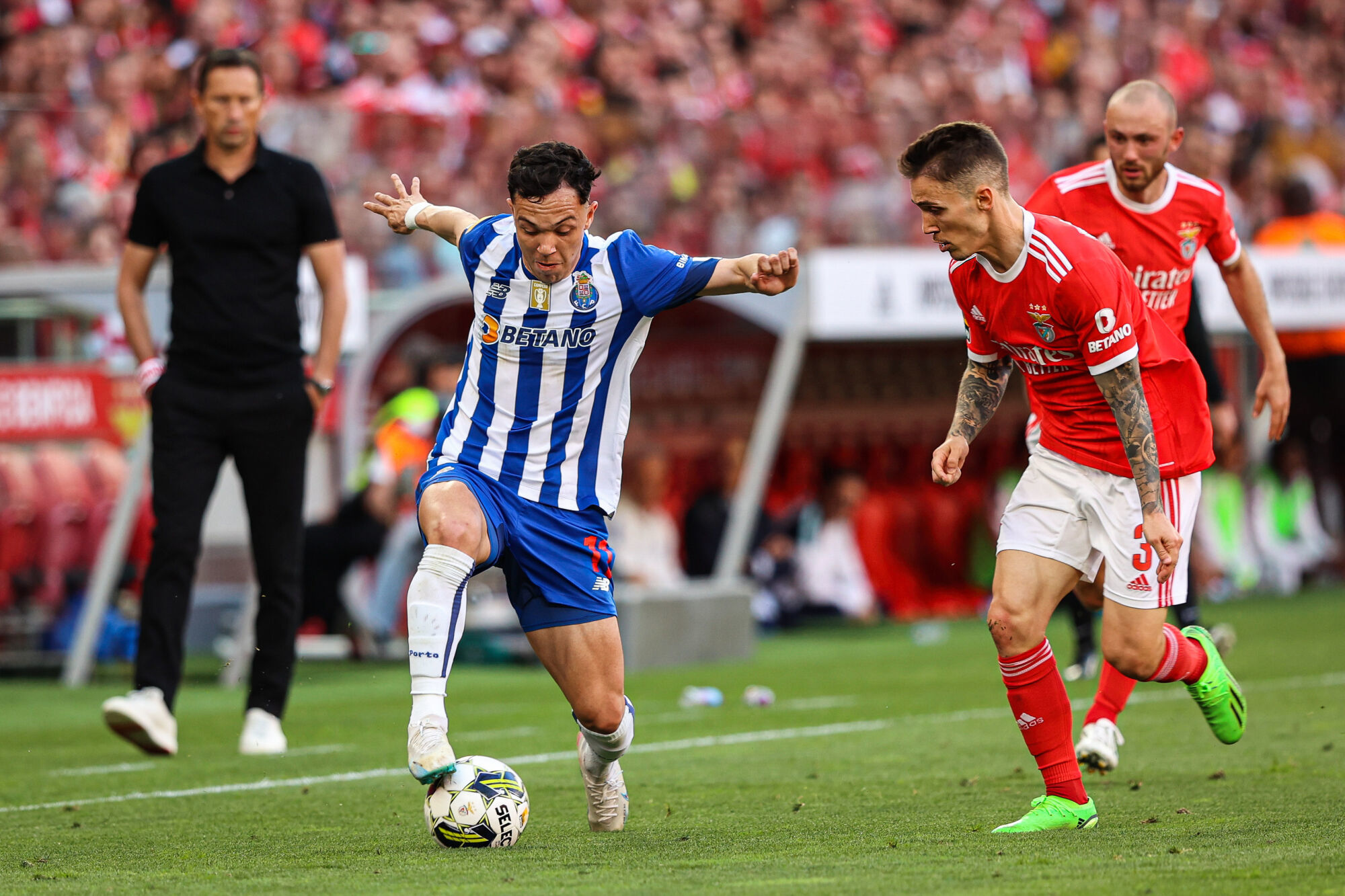 Em alta no Porto, Pepê vive dilema entre seleções: Brasil, Itália ou Paraguai?