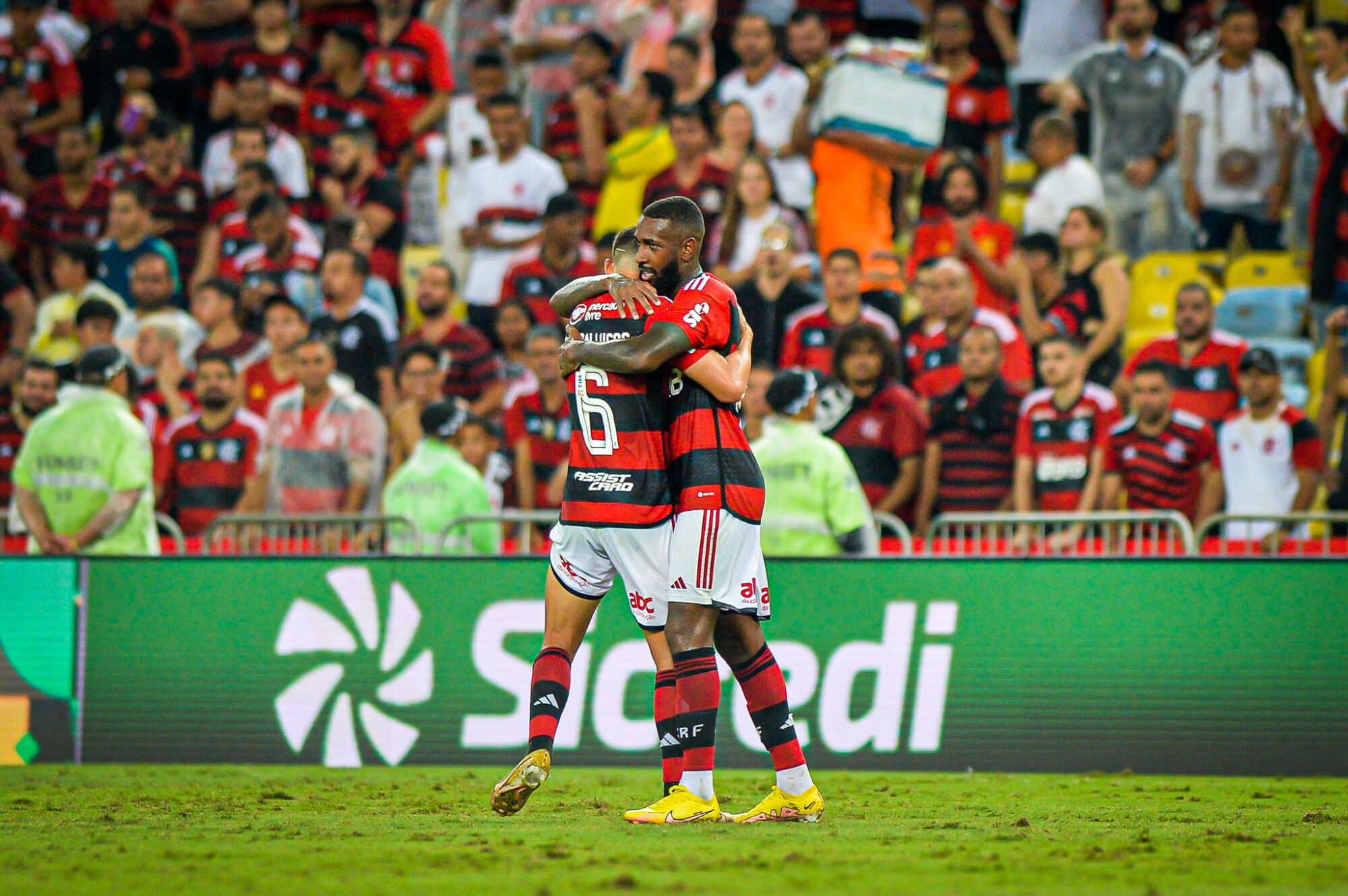 Pedro comemorando o quarto gol. (Icon Sport)
