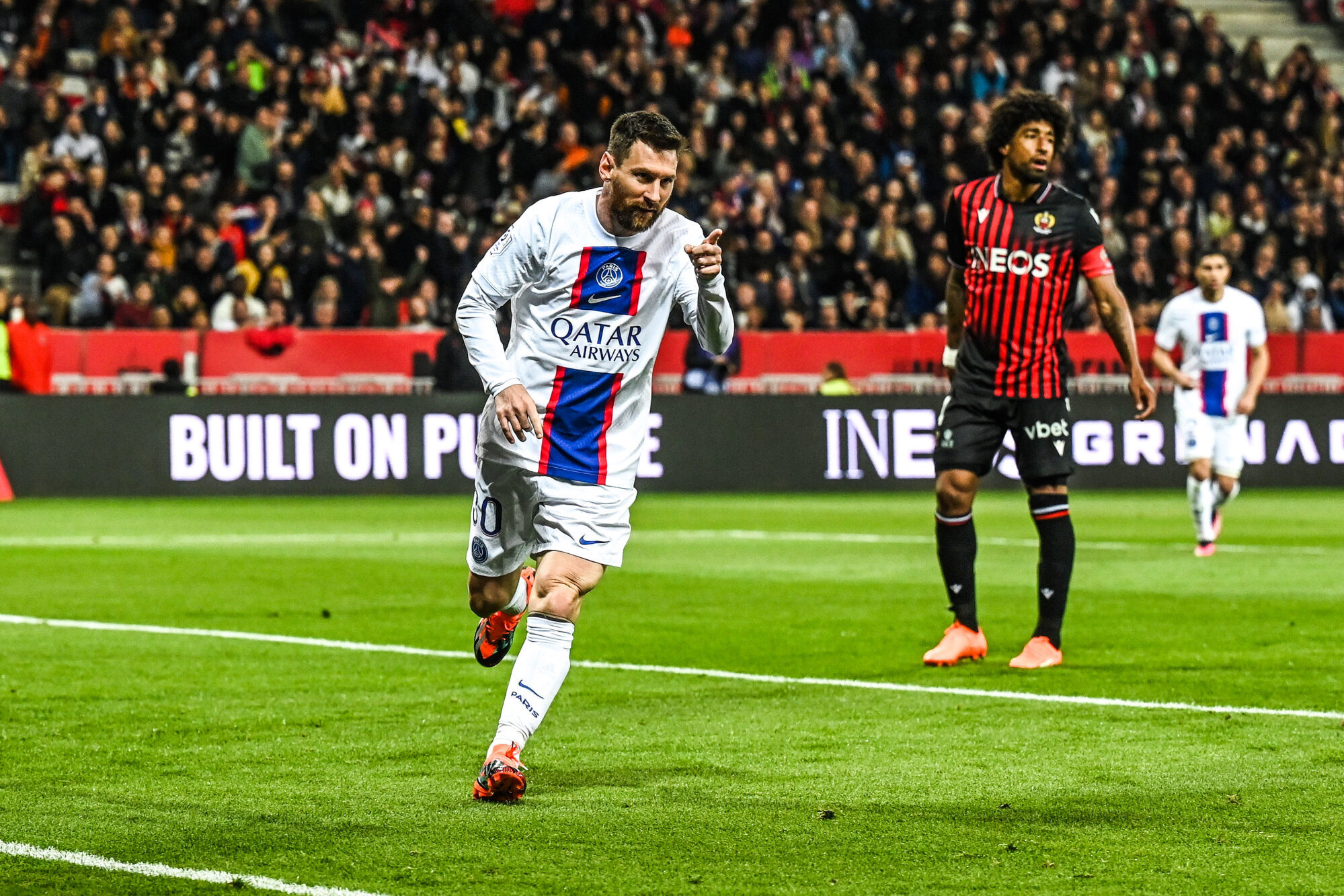 Messi ultrapassa Cristiano Ronaldo em gols marcados na Europa