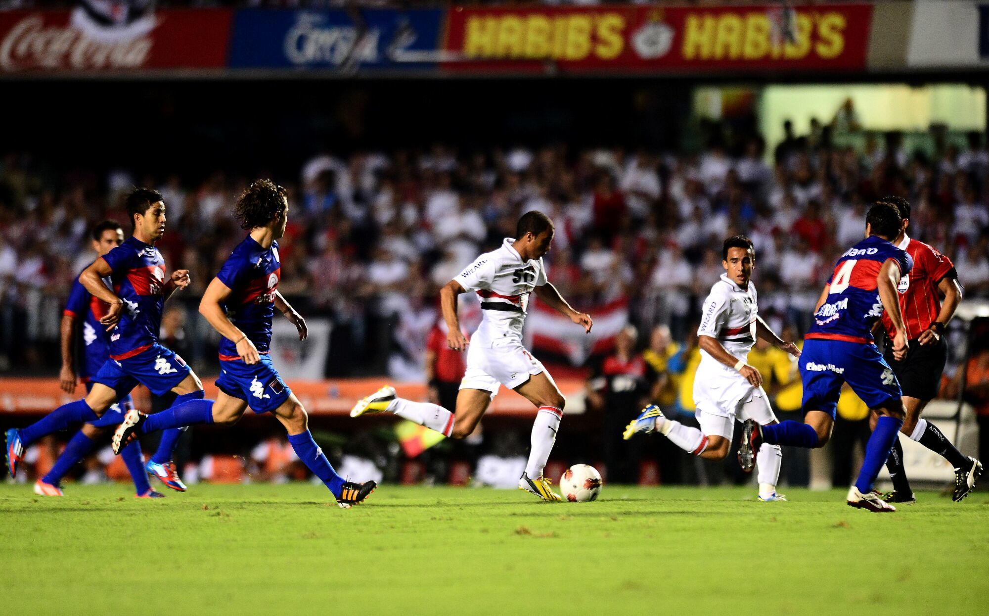 O que podemos esperar do jogo entre Tigre e São Paulo pela Copa Sul-Americana?