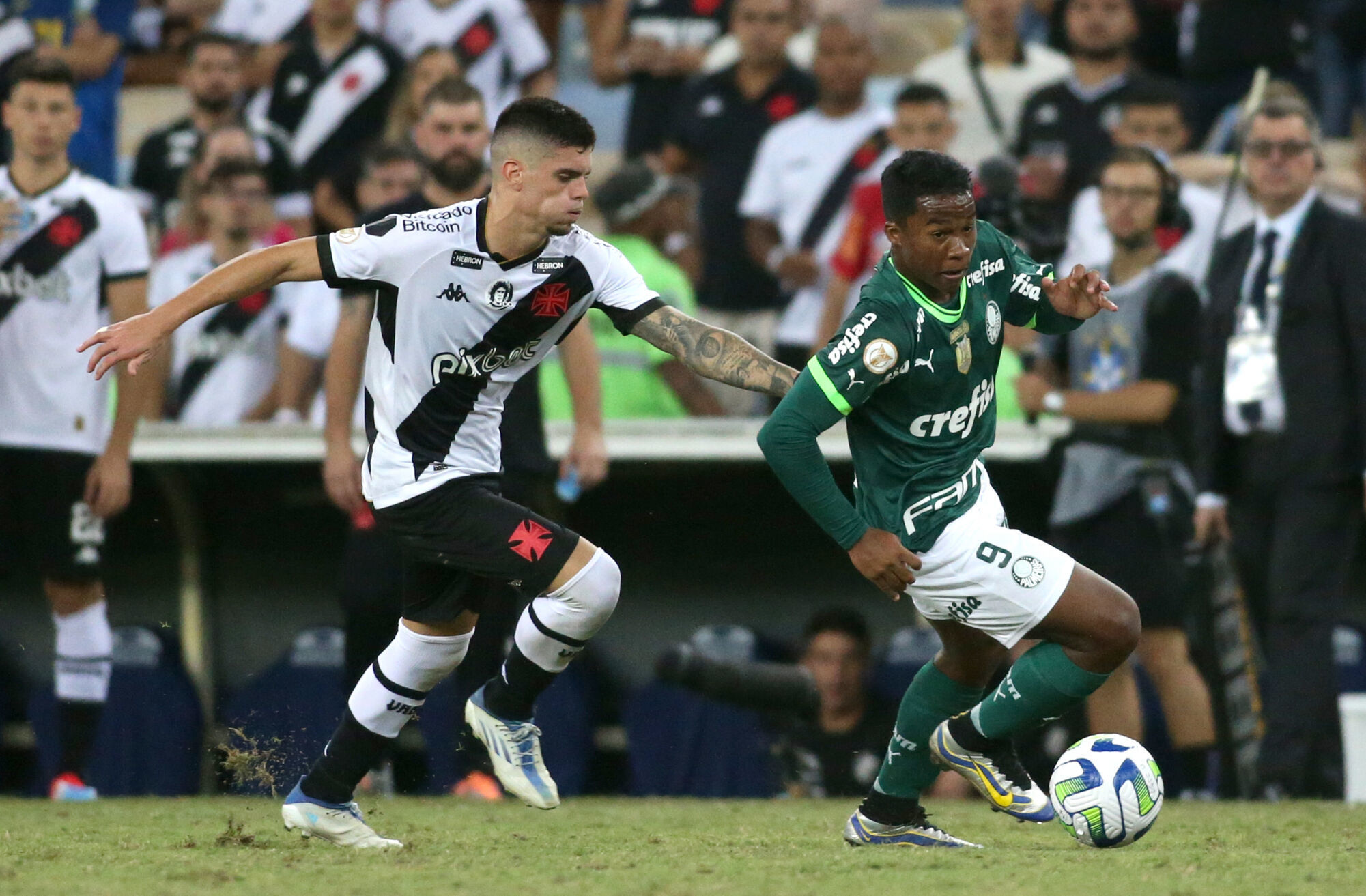 Palmeiras e Vasco fazem bom jogo e empatam por 2 a 2 no Maracanã