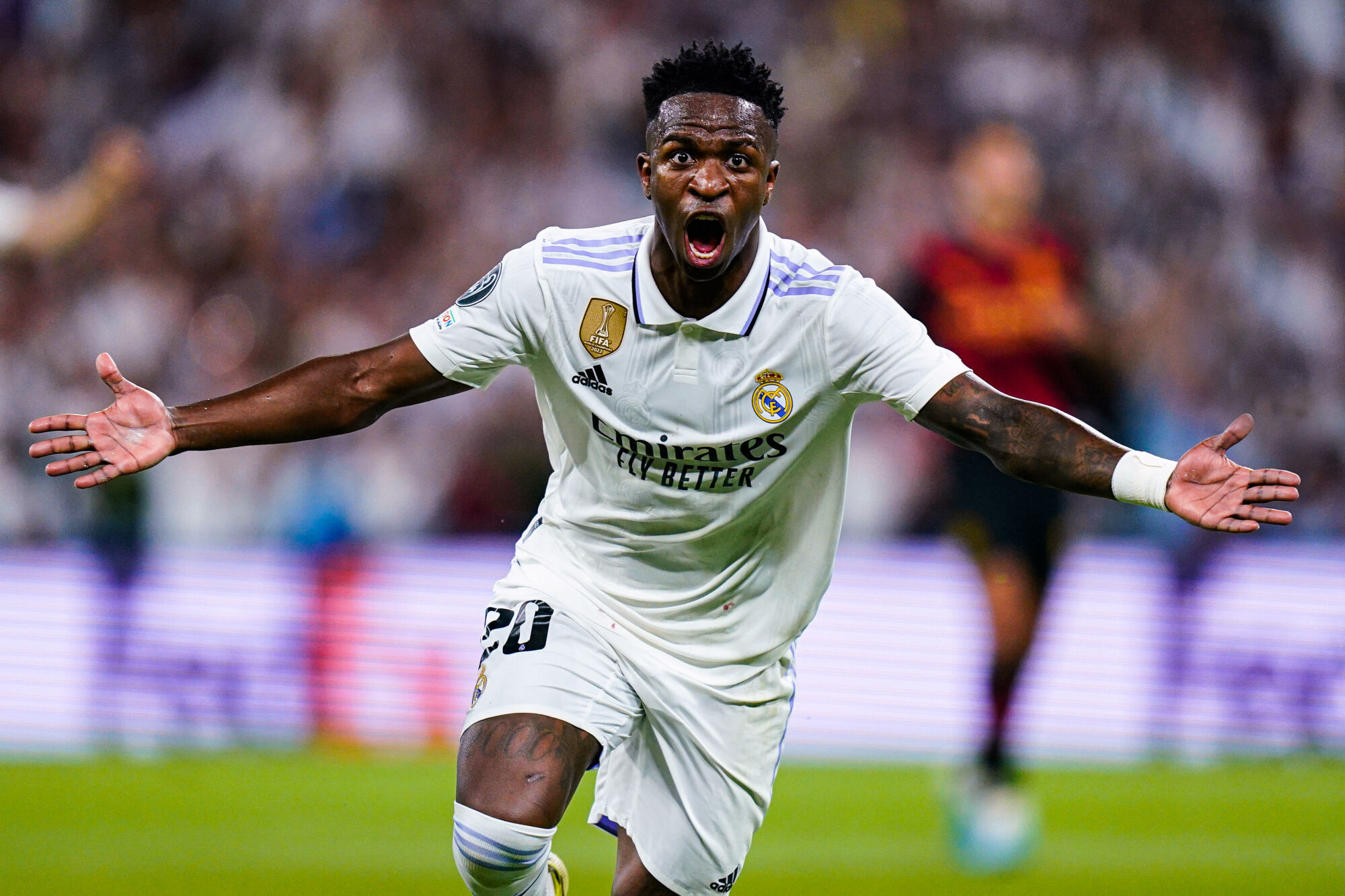 Análise: Guardiola falha ao tentar montar estratégia para parar Vini Júnior