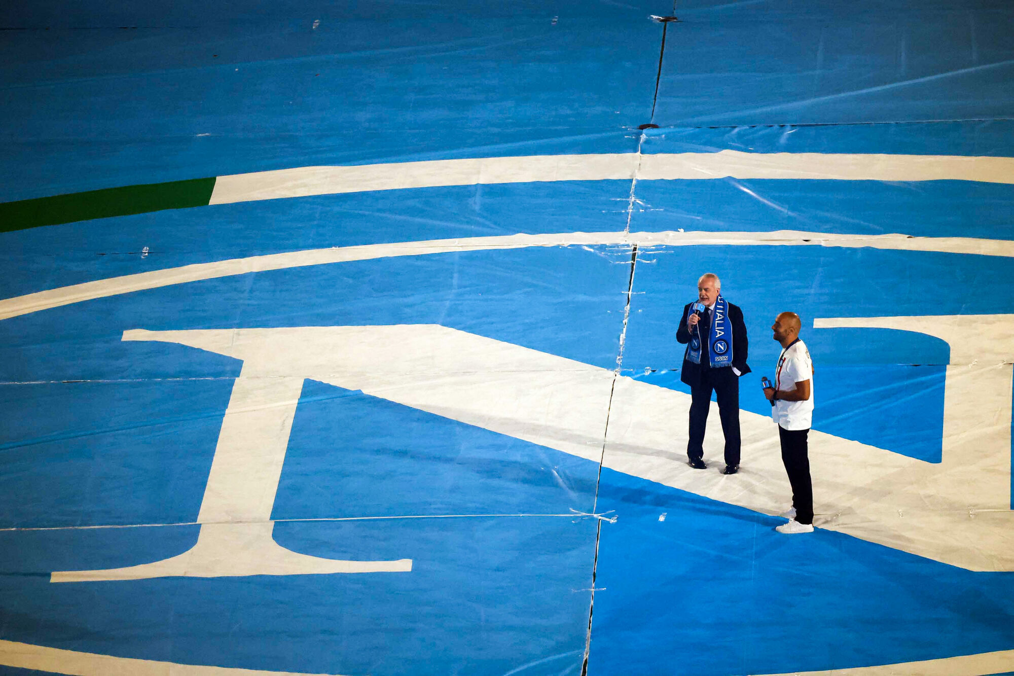 Torcedores do Napoli comemoram o título (Icon Sport)