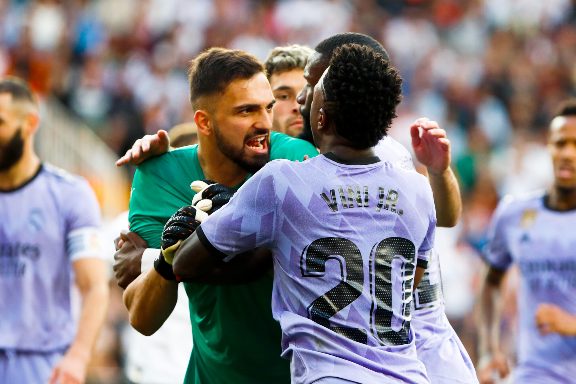 Relembre todas as vezes em que Vini Jr. foi vítima de racismo na Espanha