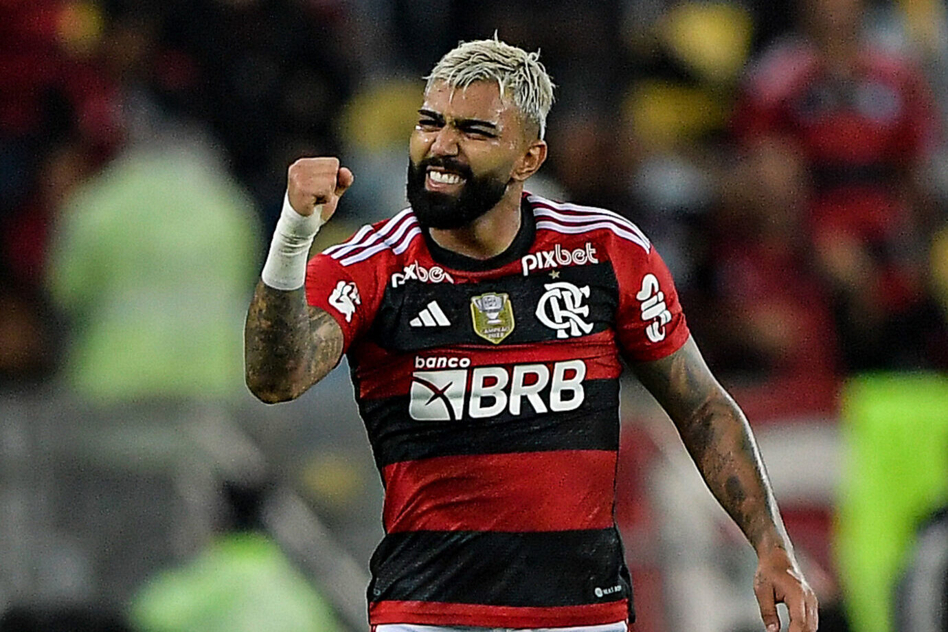 Flamengo se classifica com gol de Gabigol e afasta, por enquanto, o fantasma da crise