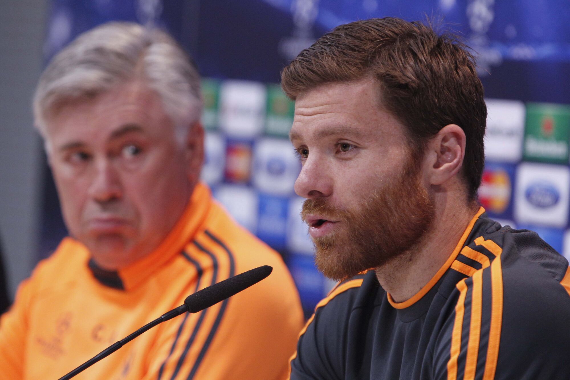 Ancelotti sobre a possibilidade de Xabi Alonso o suceder: "Desejo que um dia seja treinador do Real"
