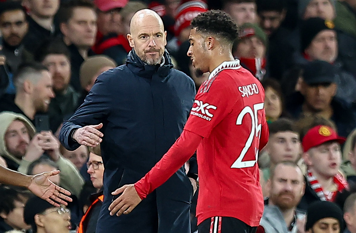 Jogador do Manchester United é banido de todas as instalações do clube, afirma jornal