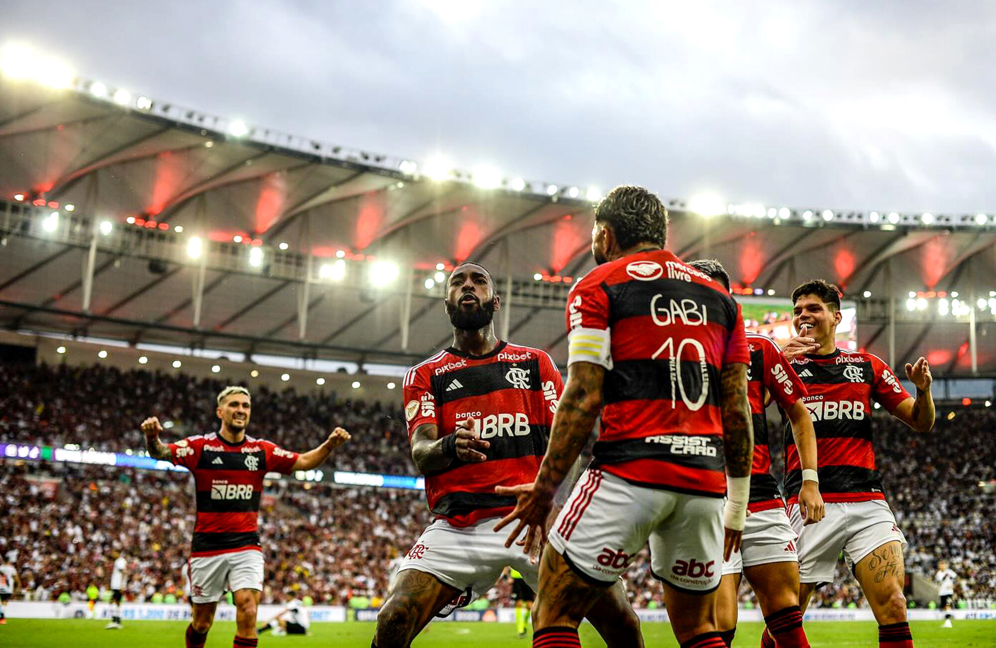 Flamengo e Bragantino se aproximam do Botafogo! Veja a tabela do Brasileirão