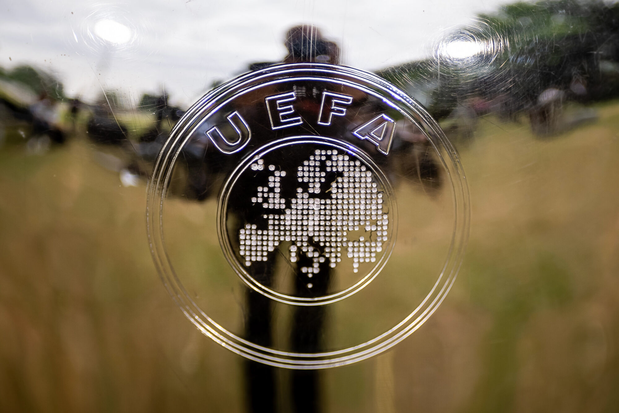Bola de Ouro terá novidades para o próximo ano! UEFA passará a organizar a premiação; confira