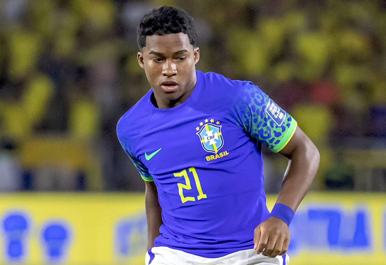 Endrick é o jogador mais novo a estrear pela Seleção Brasileira pós-era Pelé