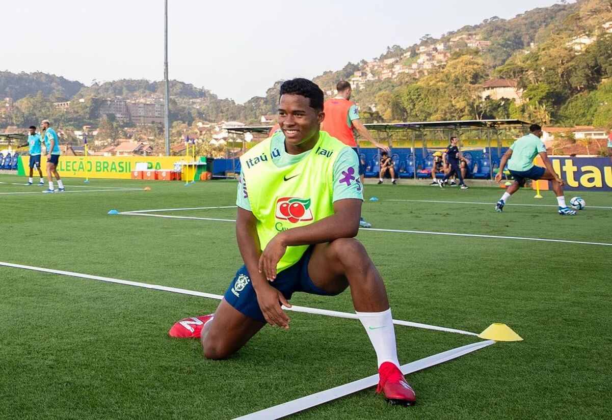 Seis mudanças e ataque sem centroavante; confira a escalação do Brasil para o jogo contra a Colômbia