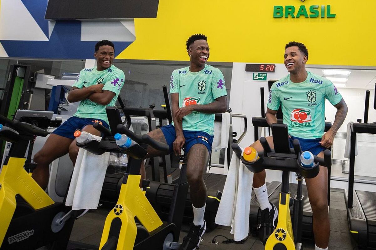 Seleção Brasileira se apresenta e Endrick, Vini Jr. e Rodrygo se encontram pela primeira vez