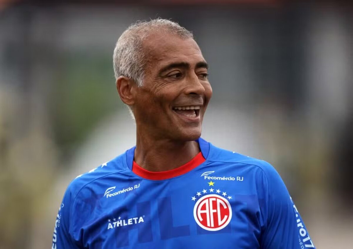 Romário é direto sobre Neymar na seleção: "Se não jogaram para ele, não vai ser campeão"