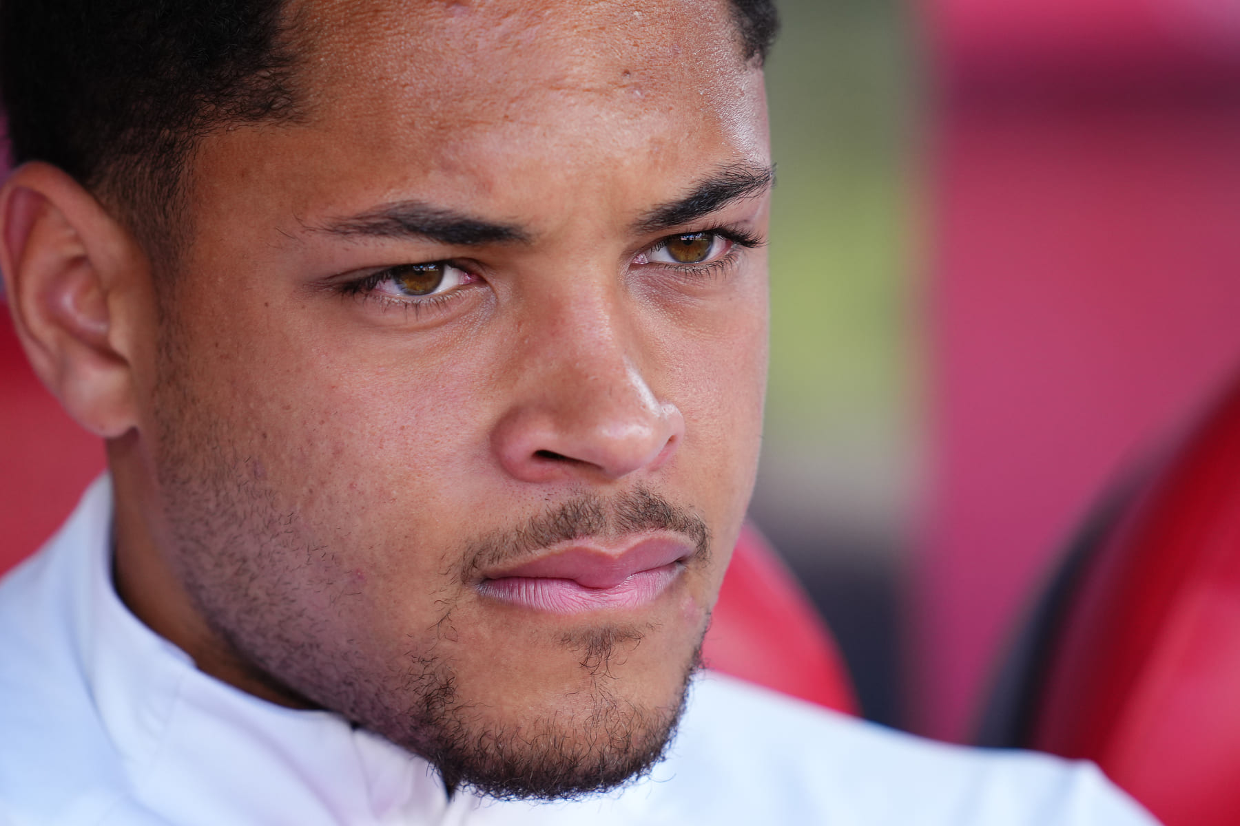 Empresário de Vitor Roque detona Xavi e cogita venda definitiva do atacante do Barcelona