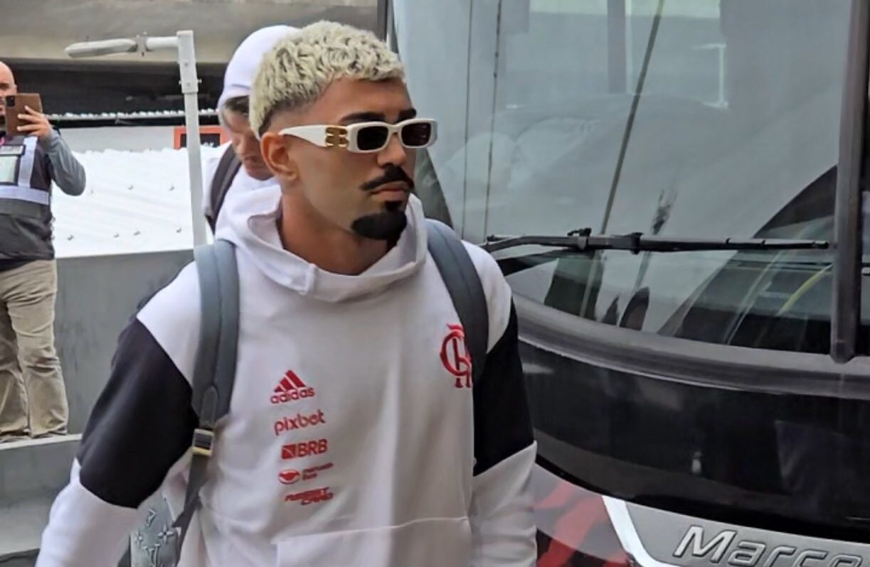 Gabigol é recebido com festa em Manaus; será assim também no Rio de Janeiro?