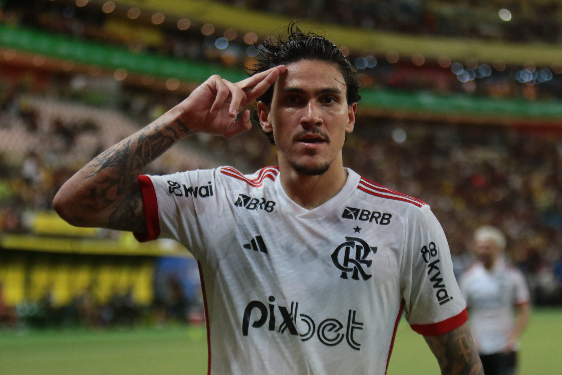 Vitória magra, De La Cruz lesionado e Gabigol no banco: saiba como foi Amazonas e Flamengo