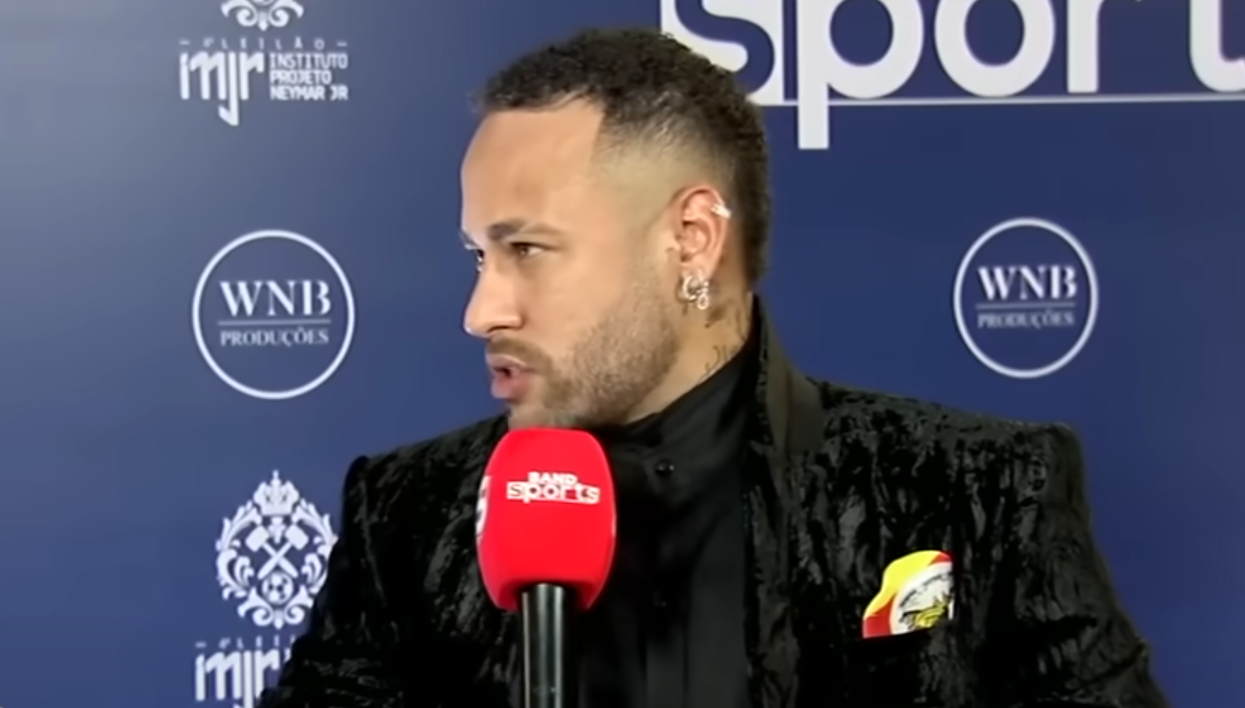 Neymar admite que teve crises de tristeza e angústia devido a lesão e diz não ter pressa para voltar