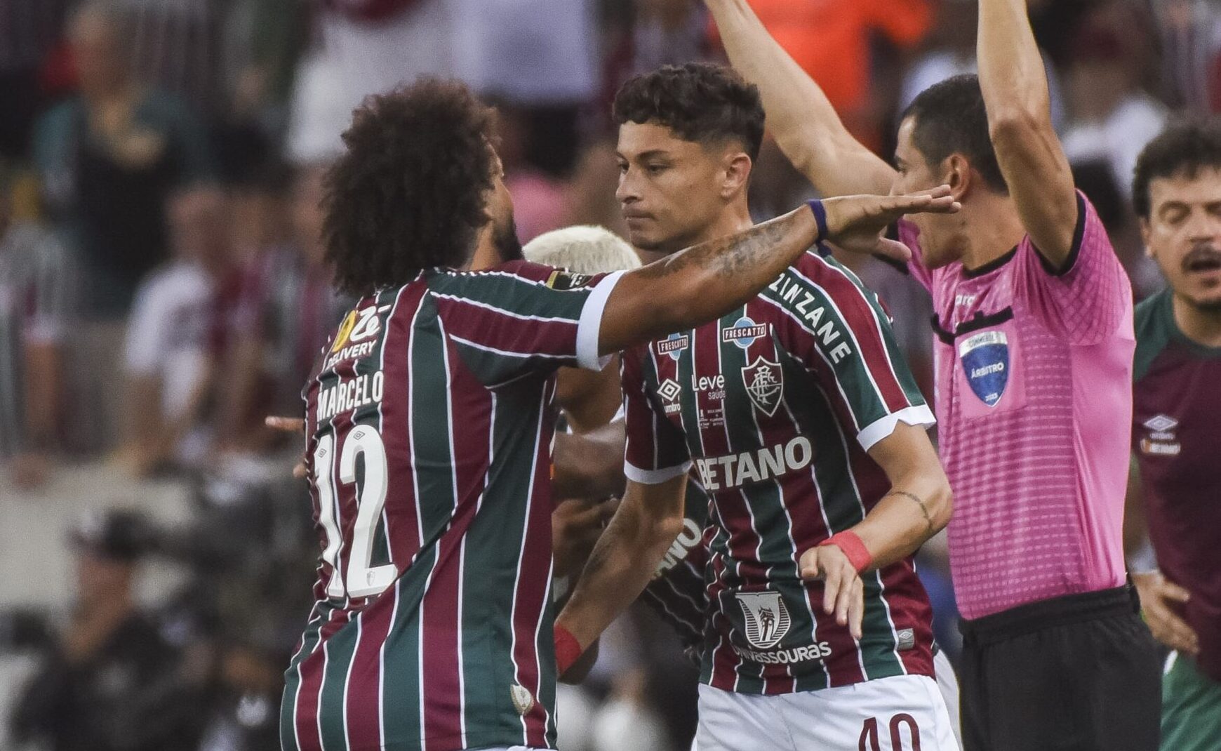 Diniz recebe crítica de jogador do Fluminense após estreia de Mano: "Eu gosto da simplicidade"