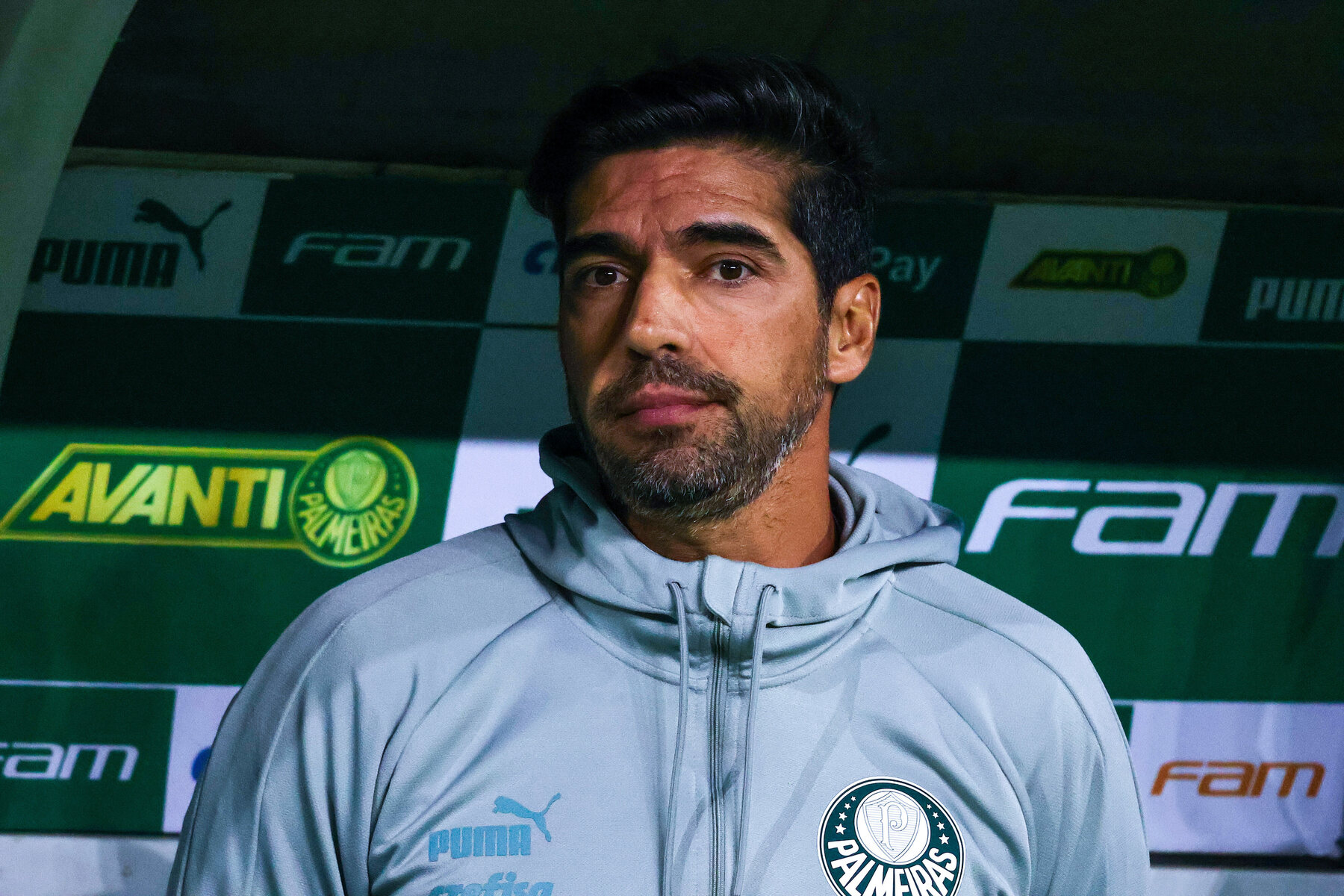 Os 10 técnicos mais longevos do mundo: será Abel Ferreira um deles?