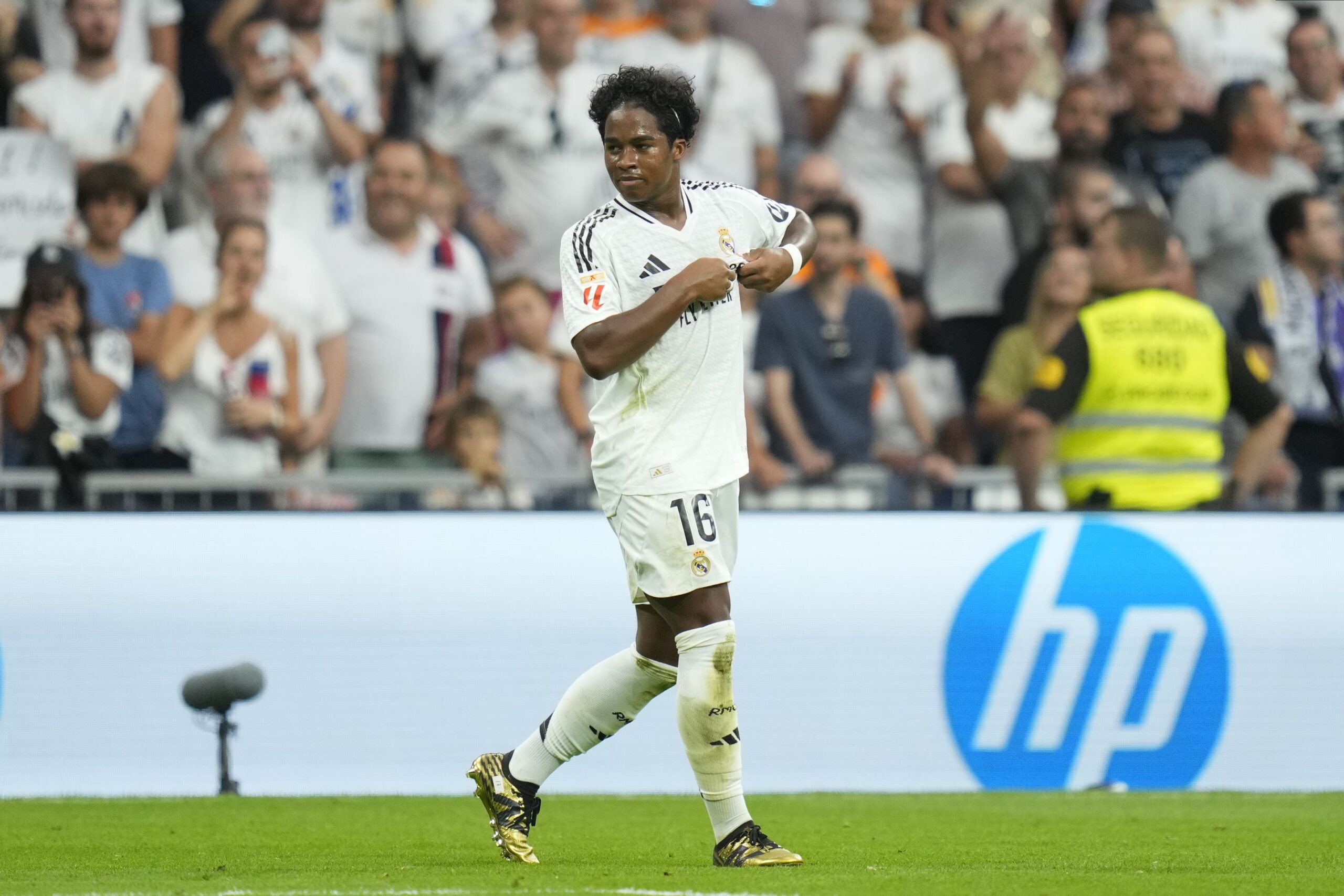 Endrick marca na estreia, quebra recorde histórico pelo Real e é exaltado por imprensa europeia