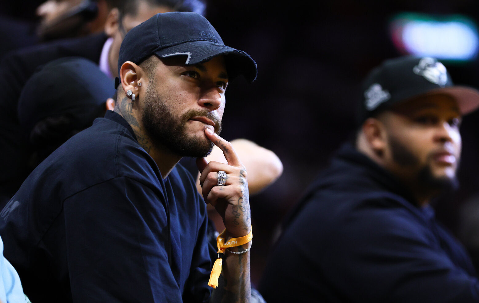 Jornal espanhol critica a espera da seleção por Neymar e afirma que ele está perto de ser ex-jogador