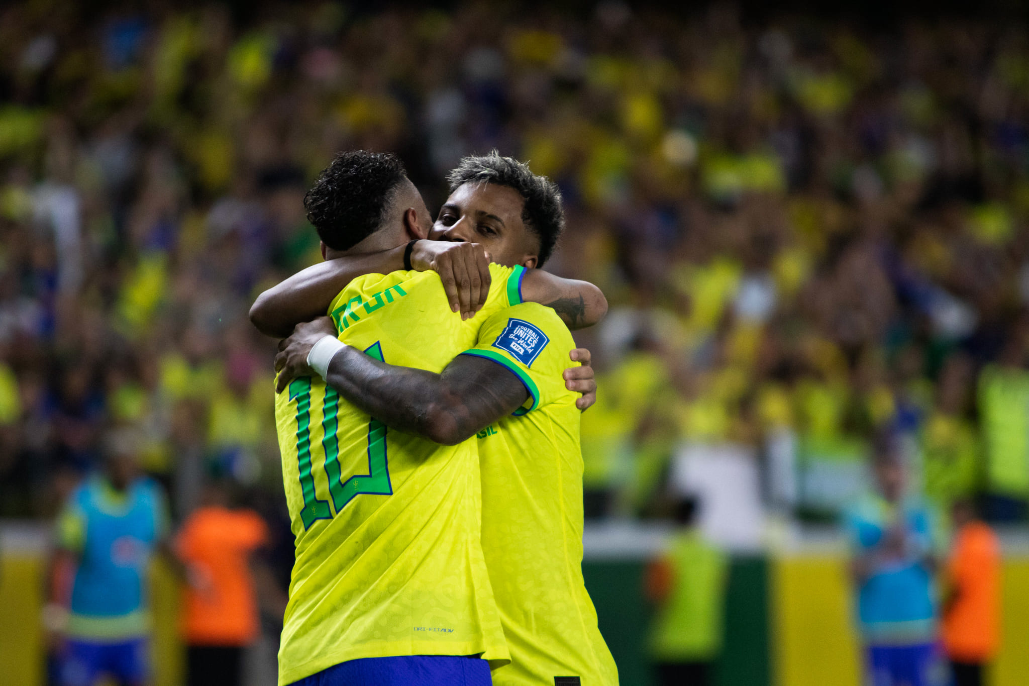 "Neymar é a nossa estrela, precisamos dele para vencer a Copa"; aponta Rodrygo