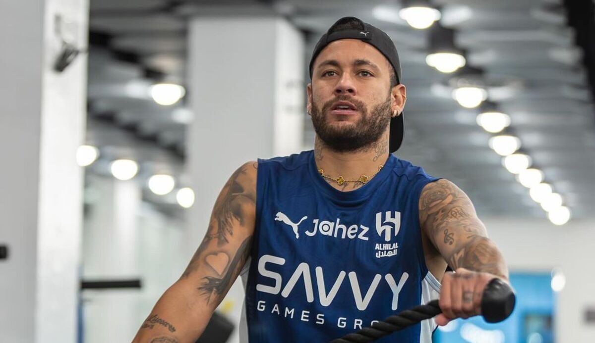 Neymar só em 2025? Jogador fica de fora da lista de estrangeiros inscritos por Jorge Jesus