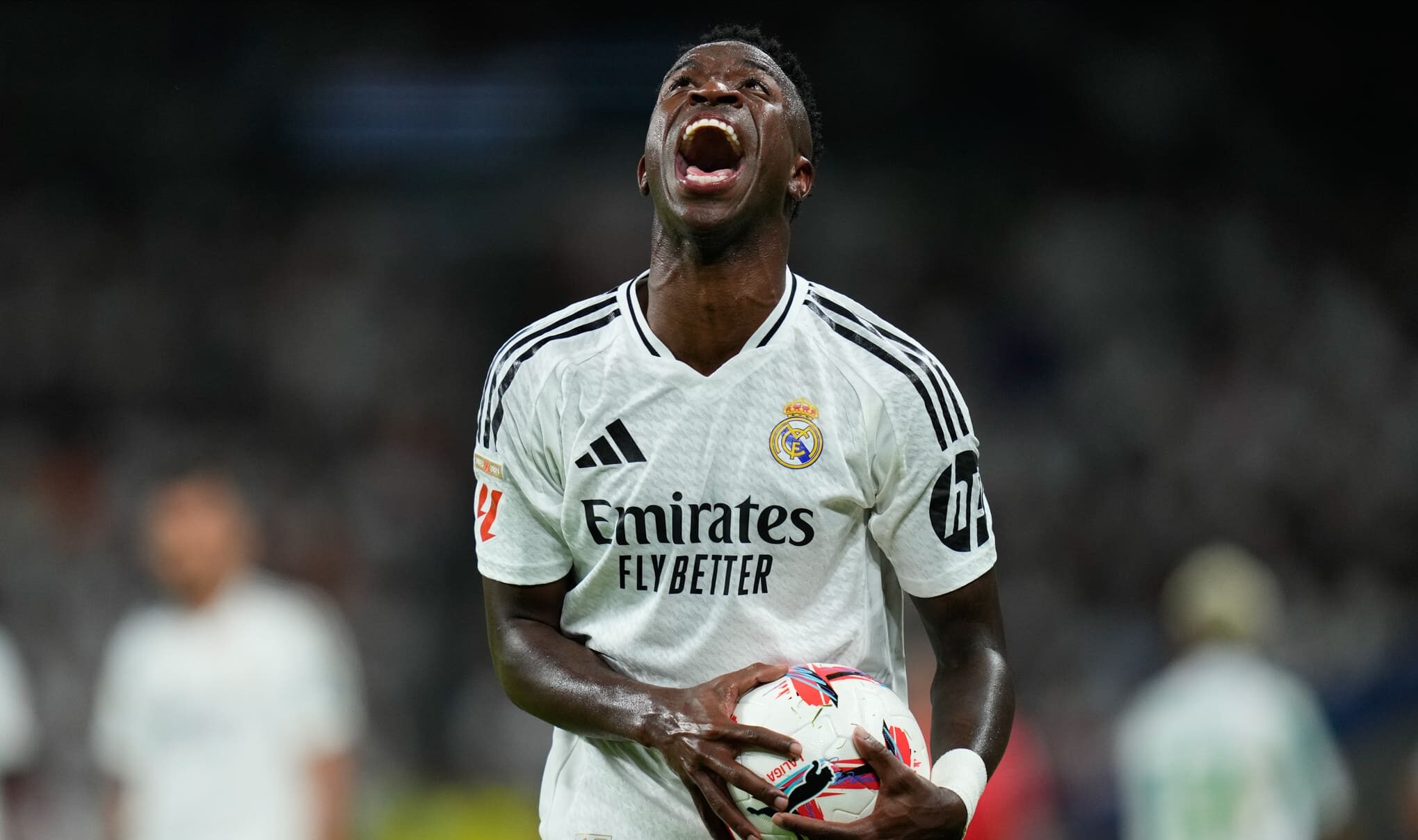 Vini Jr. já foi informado que vencerá a Bola de Ouro, aponta prestigiado jornal