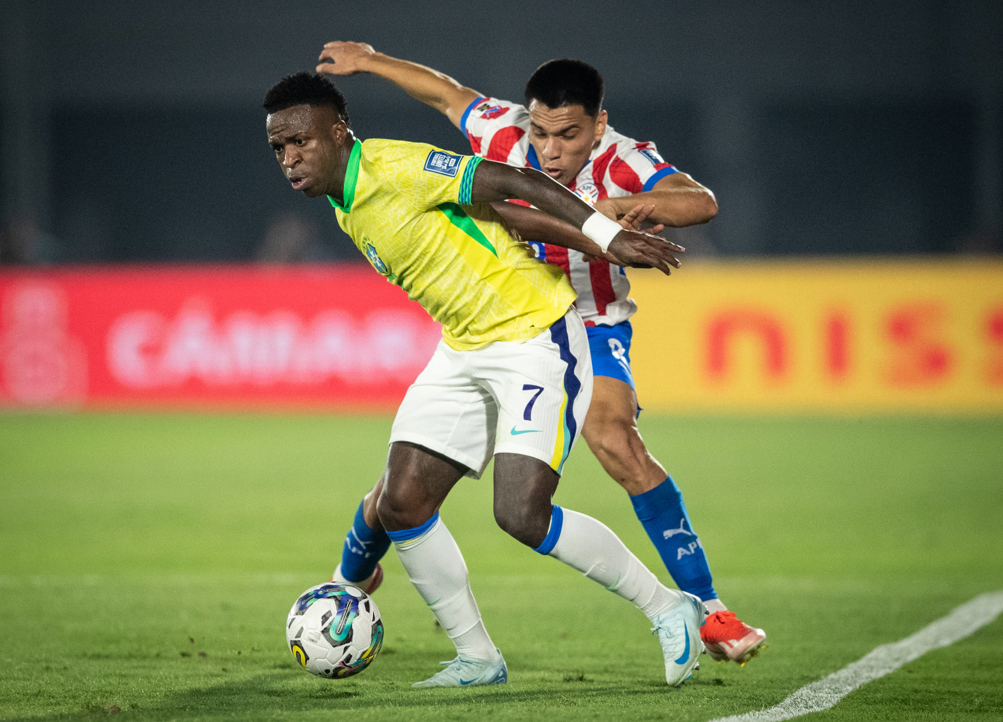 Vini Jr. pede perdão à torcida brasileira após derrota