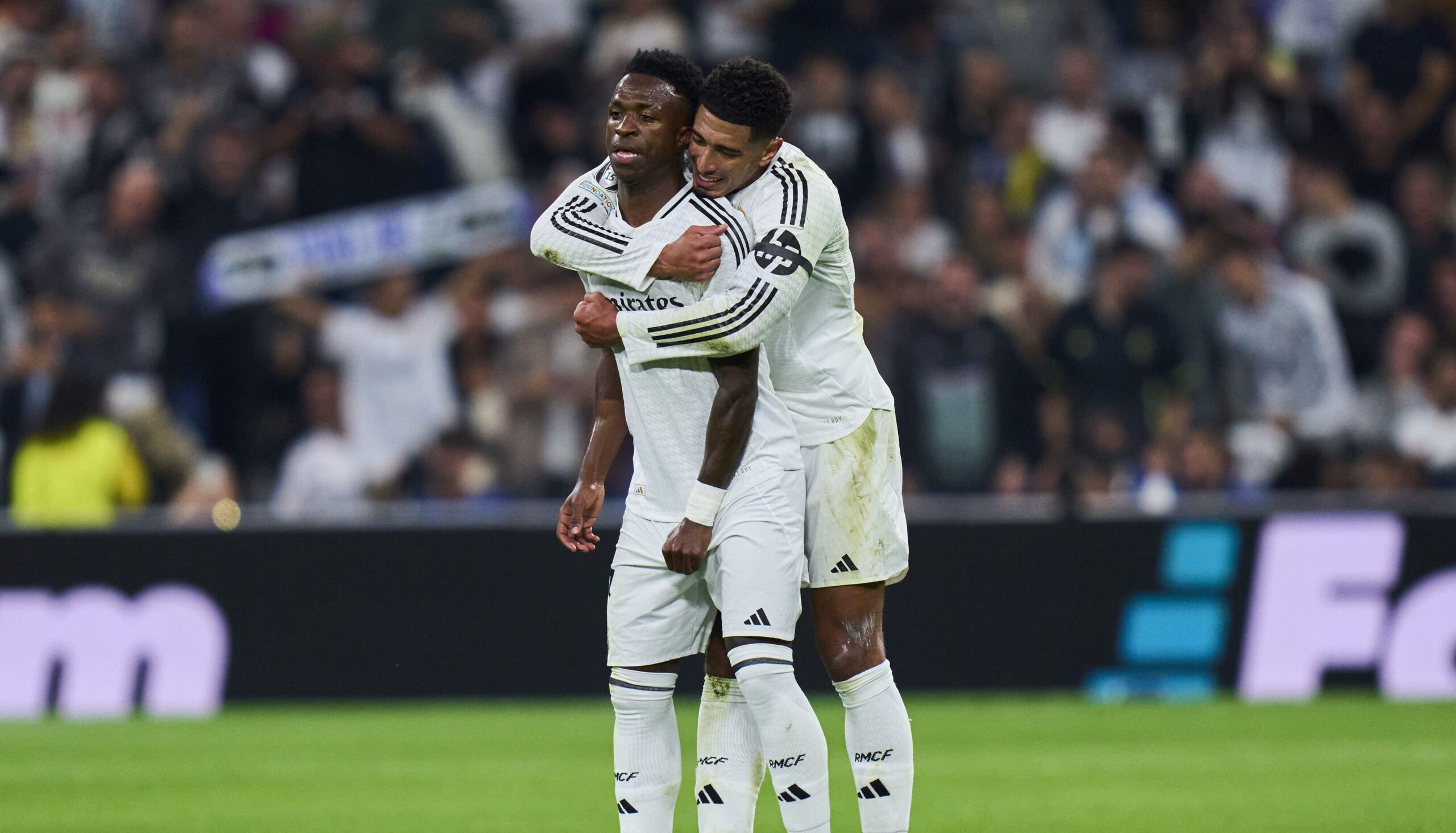 Jornal espanhol ignora Vini e elege Bellingham como o melhor jogador da última La Liga