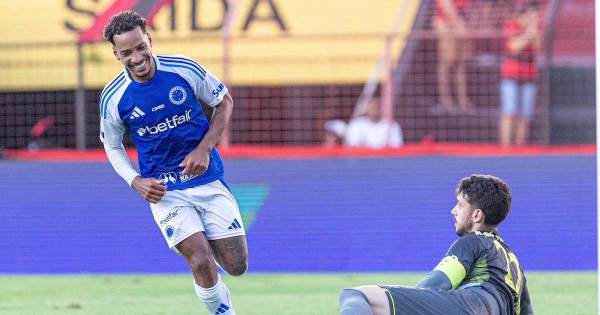 Cruzeiro atropela Sport com 'Jardinismo' e mostra força no Brasileirão