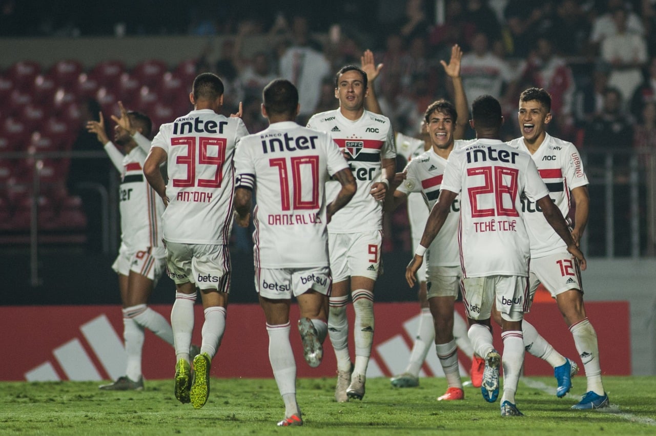 São Paulo Busca Marca Histórica em Lima na Libertadores